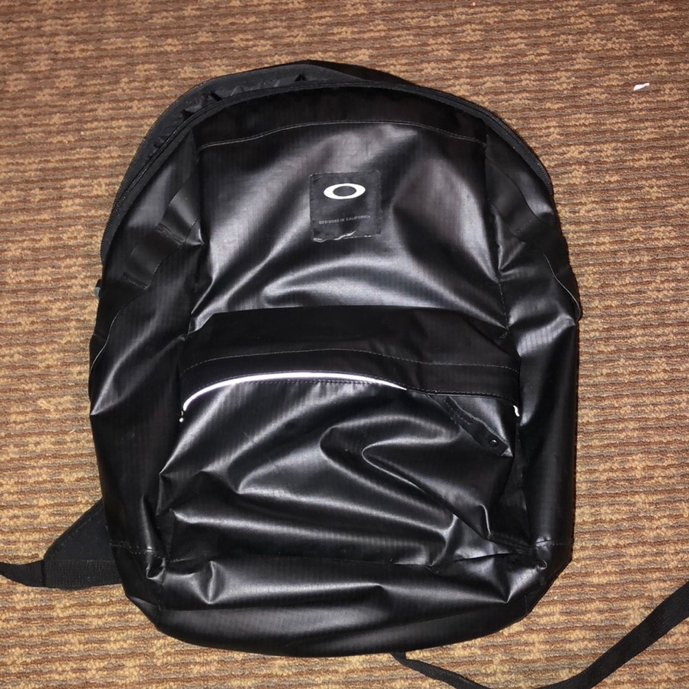 Oakley bag